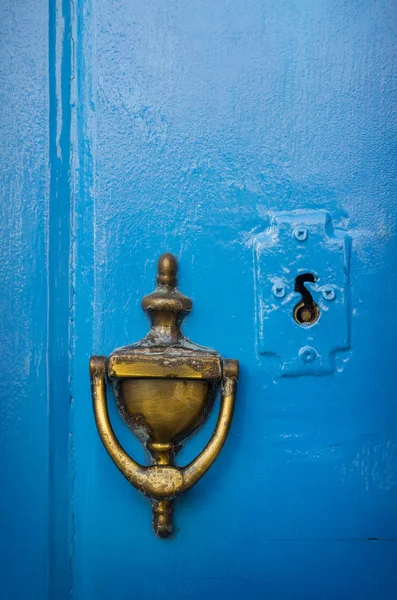 Vieux bouton de porte en laiton — Photo