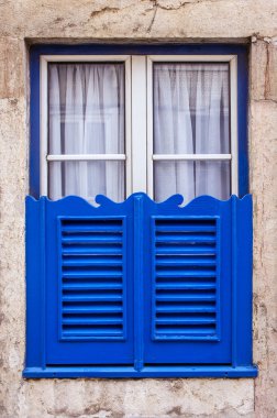 Eski mimarisinin tipik pencere