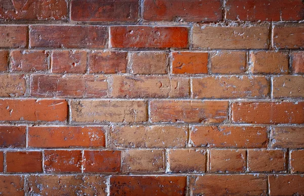 Alte und beschädigte Ziegelmauer — Stockfoto