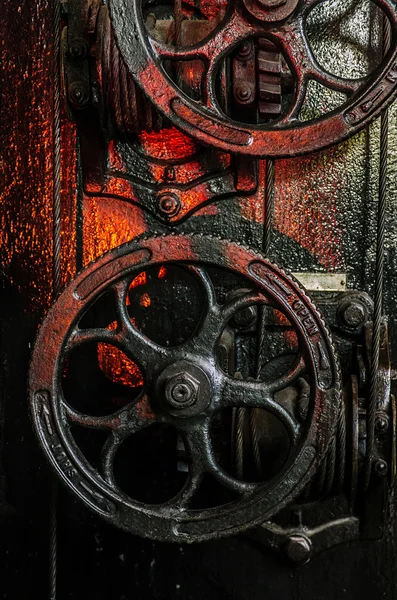 Βιομηχανική closeup τροχούς — Φωτογραφία Αρχείου