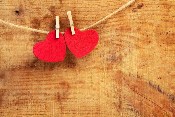 Red Paper Hearts Hanging Sisal Yarn Wooden Background Copy Space — Stock Photo, Image