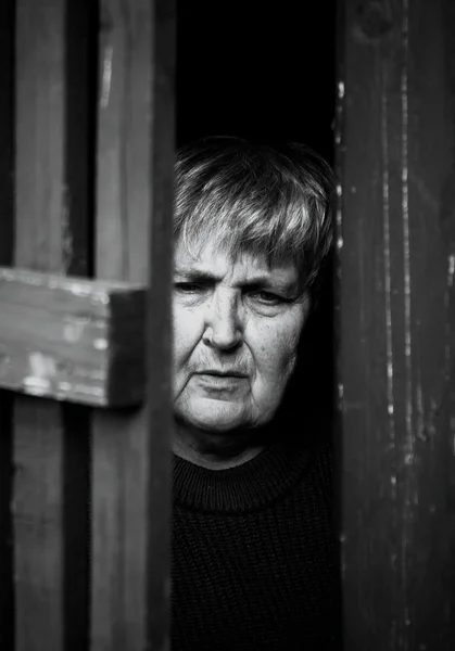 Imágenes: fondos de miedo y terror | Ilustración Mujer Miedo Fantasmas