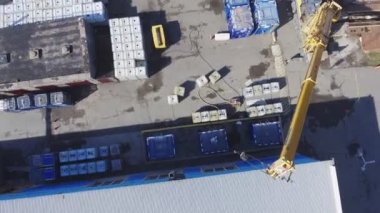 Depo vinci ve üretim kompleksindeki bloklar