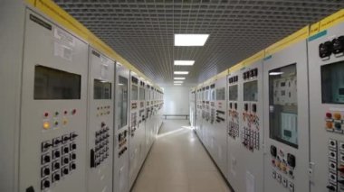 Elektrik santralindeki santral ile santral arasında hareket