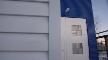 Kışın fenerle atölyeye giriş teklifi