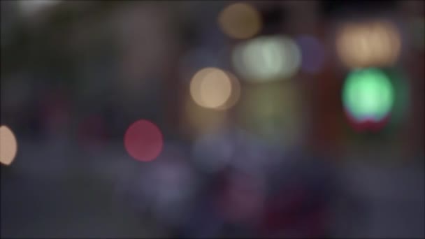 Filmación Noche Ciudad Con Bokeh Colorido Abstracto — Vídeos de Stock