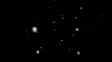 Yüksek kalite hareketli animasyon kara zemine yavaşça düşen karı yeniden canlandırıyor. Noel Karlı Görüntüleri