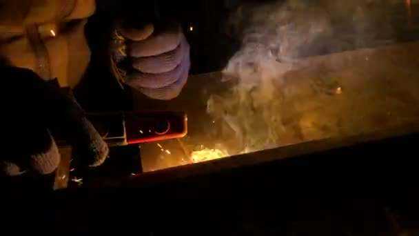 Process of electric welding of metal — Stock Video