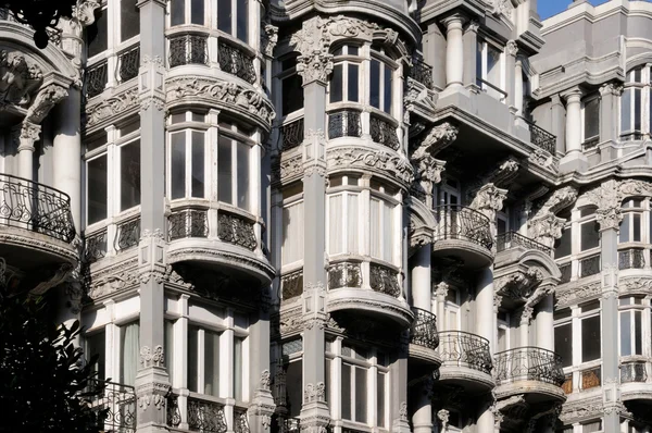 Edificio modernista a Oviedo, Asturie — Foto Stock