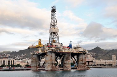 Bir eski petrol sondaj platformu, Santa Cruz de Tenerife, Kanarya içinde detay. 