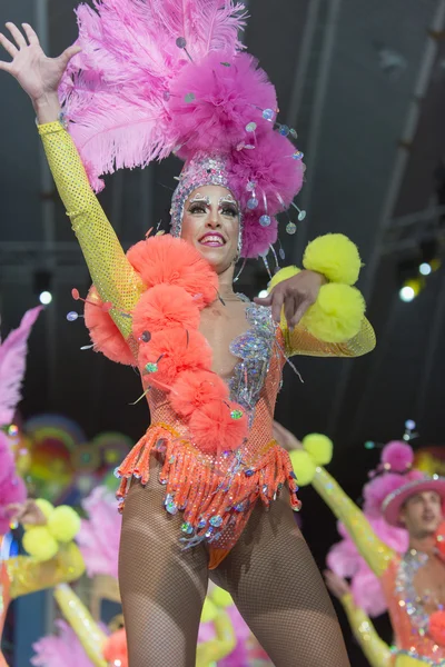 TENERIFE, JANEIRO 30: Personagens e Grupos no Carnaval . — Fotografia de Stock