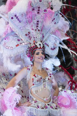 Tenerife, 9 Şubat: Karakter ve gruplar karnaval