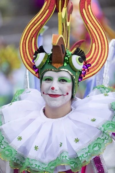 TENERIFE, FEBRUARY 9: Characters and Groups in The Carnival — Stock Photo, Image