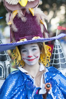 Tenerife, 9 Şubat: Karakter ve gruplar karnaval