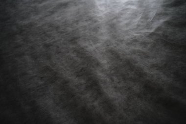 Koyu, bulanık, basit arkaplan, gri soyut arkaplan gradyanı, stüdyo ışığı.