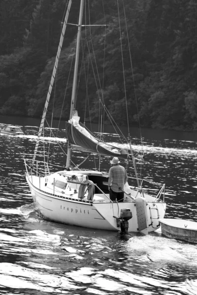 Sailing boat — Stock Photo, Image