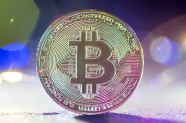 Altın bitcoin kripto para birimi, fiat para birimine ve karlı madenciliğe karşı yüksek değerli. Dijital altın ve yarının parası.