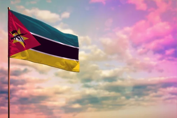 Fluttering Moçambique Bandeira Mockup Com Lugar Para Seu Texto Sobre — Fotografia de Stock