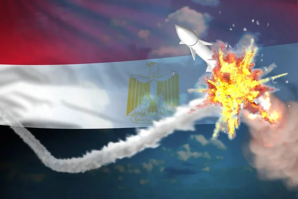 공중에서 파괴된 이집트 초음속 미사일 미사일 — 스톡 사진