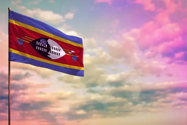 Fladderende Swaziland Vlag Mockup Met Plaats Voor Tekst Kleurrijke Bewolkte — Stockfoto