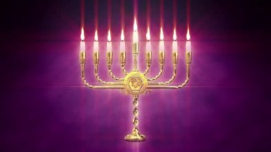 Hanukkiah lambası ve parlak mumlar tatil konsepti.