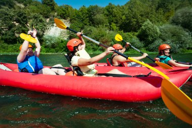 Kano rafting nehir