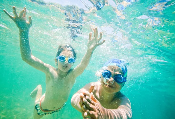 Kids sea underwater — Stock Photo, Image