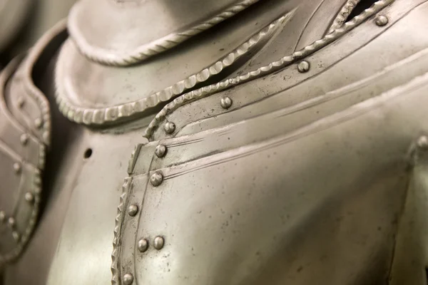 Detalhe de uma armadura medieval europeia — Fotografia de Stock