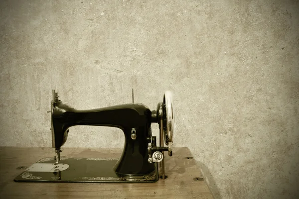 Máquina de coser vieja — Foto de Stock