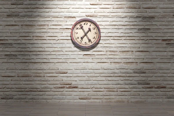 Representación 3d de un viejo reloj en una pared de ladrillo — Foto de Stock