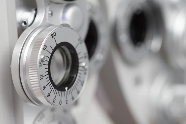 Phoropter, oftalmik test aygıtı makine