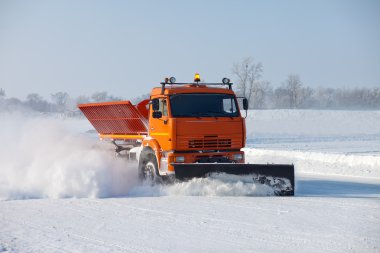 Kar temizleme aracı bir yol Temizleme
