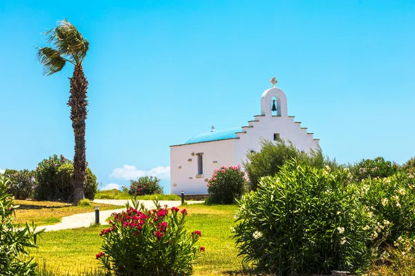 Chrisi Akti Paros Greece July 2021 Othodox Church 图库图片