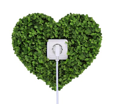 yeşil çim arka plan izole o elektrik priz
