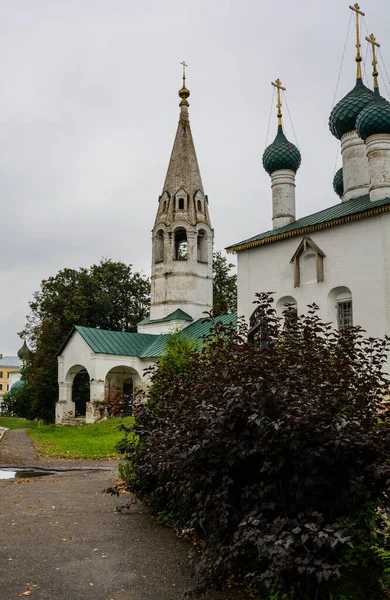 Церковь Николая Рублена в Ярославле. красивые старые здания. вероисповедание — стоковое фото