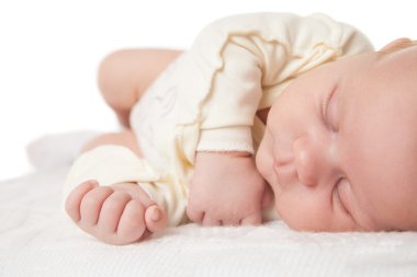 barışçı bebek uyurken yatakta yatarken