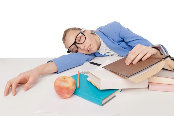 Estudiante chica en Grande gafas sentarse y dormir —  Fotos de Stock