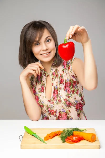 Young Woman Cooking in the kitchen. — Stock Photo, Image