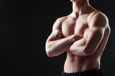 Seksi erkekler göğüs yakın çekim
