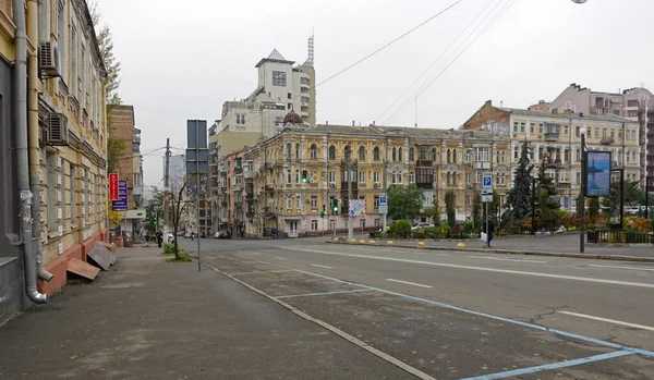 Κίεβο Ουκρανία Νοεμβρίου 2020 Άποψη Του Δρόμου Bulvarno Kudryavskaya Στο — Φωτογραφία Αρχείου