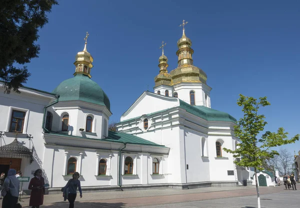 キエフ ウクライナ 2021年5月10日キエフ ペチェルスク ラブラの聖十字架教会 — ストック写真