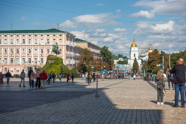 キエフの聖ソフィア広場の眺め — ストック写真
