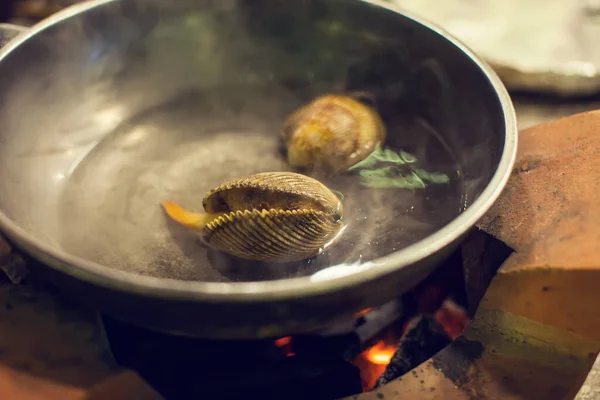 Heerlijk Gekookt Gestoomd Kokkels Scallop Zeevruchten — Stockfoto