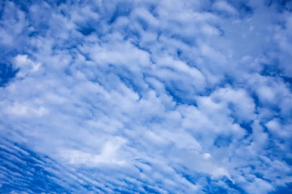 Belle Nuvole Con Sfondo Cielo Blu Natura Tempo Nuvole Cielo — Foto Stock