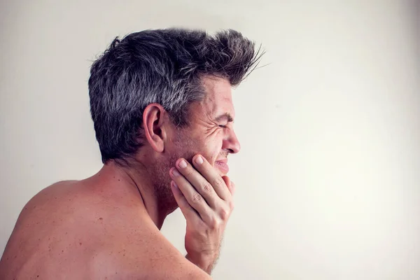 Человек Чувствует Сильную Зубную Боль Человек Здравоохранение Медицина — стоковое фото