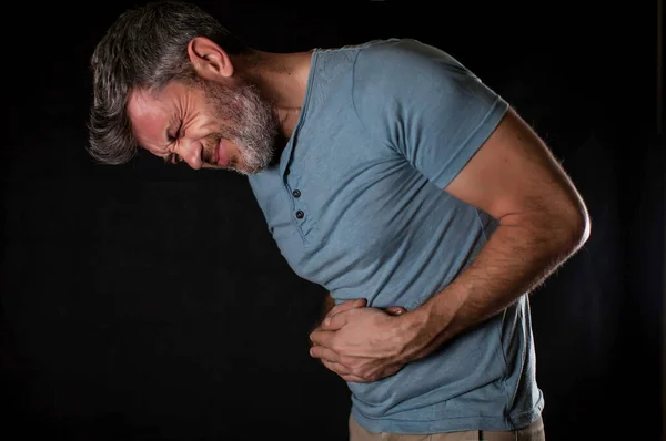 Hombre Siente Fuerte Dolor Estómago Concepto Personas Salud Medicina — Foto de Stock