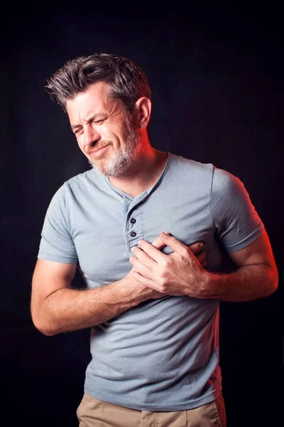 Hombre Siente Dolor Cardíaco Concepto Personas Salud Medicina — Foto de Stock