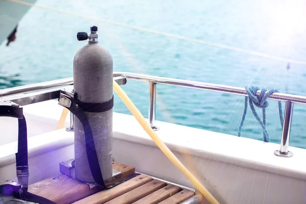 Tanques Para Mergulhadores Barco — Fotografia de Stock