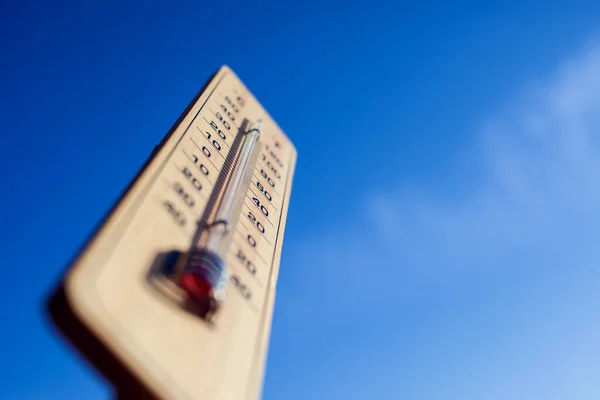 Thermometer Blue Sky Background Weather Forecast Outdoor Temperature Concept — Stok fotoğraf