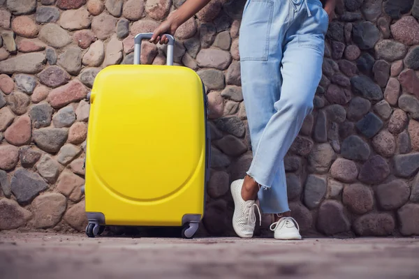 Woman Luggage Outdoor Travel Holiday Lifestyle Concept — Stock Photo, Image